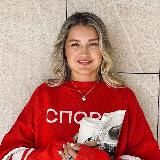 Лена Соболь / контент и бренд для турагента