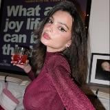 Emily Ratajkowski - emrata