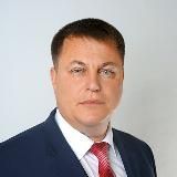 Виктор Петров