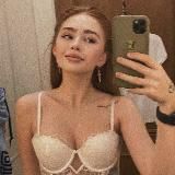 MY SEXY FRIEND👀