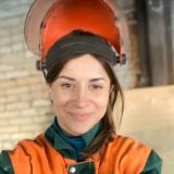 Баба слесарь 🔧