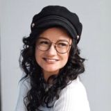 • Юлиана •