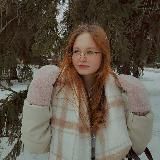 Victoria Reinhart📚💋