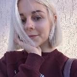 Возле парты