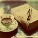 Un buon libro e una tazza di tè 📖☕💕