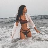 Аня Исаева