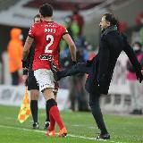 Как бы рядом)