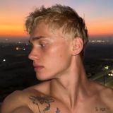 𝓜𝓲𝓵𝓸𝓴𝓱𝓲𝓷 𝓓𝓪𝓷𝔂𝓪🥊🥊🦄