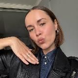 Таня пробует