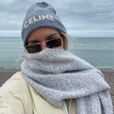 Головные уборы, платки, перчатки Works.