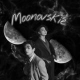 𝑴𝒐𝒐𝒏𝒐𝒗𝒔𝒌𝒊𝒆