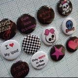 [ рест + набор в адм ] Badges and keychains confessions 🧿📎