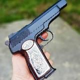 ОРУЖИЕ ЧЕЛОВЕЧЕСТВА