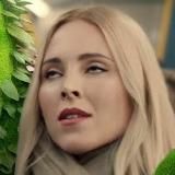 Скидочные карты магазинов.