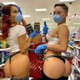 Она секси 😍