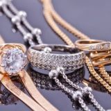 Kumush taqinchoqlar optom