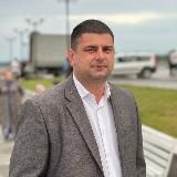 Сергеев моя фамилия!