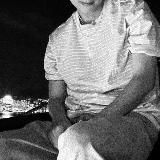 воскресший утром.