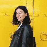 Юля Лівшун Розбирається