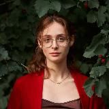 Александра • копирайтер • маркетолог
