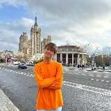 я влад комаров