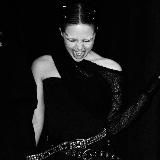 𝐂𝐋𝐎𝐖𝐍𝐀𝐃𝐀💿