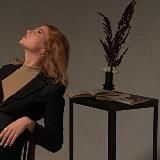 опошляет (вварриаа)