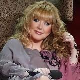 Алла Пугачёва 🅥