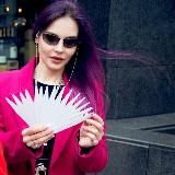 Evaluatrix 🌹🐈⬛ 🐈