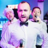 Story-site: «Поющие официанты»