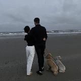 𝙰 𝙼 𝙾 𝚁 𝙴.