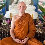 Онлайн-клуб «Практика с Аджаном Хубертом»