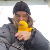 настя печёт торты и злится