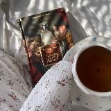 среди тысячи страниц