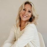 КАТЯ МУРАВЬЁВА