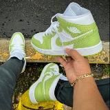 ESSENTIALS_МЕХРОН