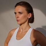 Девушка с перчиком