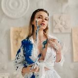 Анастасия Кузнецова: 💰🎨❤️