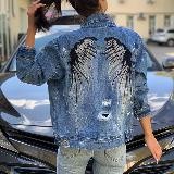 Showroom_by_nona