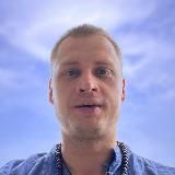 Макс Попов: путь от электрика до миллиардера