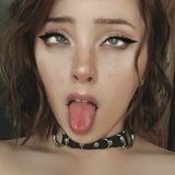 суки тоже плачут