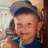 Денчик слазиет