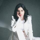 говорит и пишет Арзу