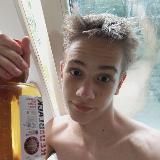 Пробухал пенсию заворканную на хотскинсах