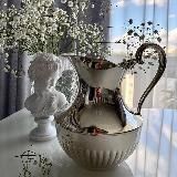 OLD CHIC