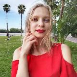 Настя учит бизнес-инглишу