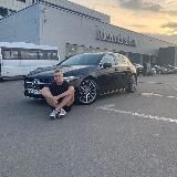 Богатый Ричи Дарит💸