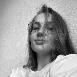 Alena | lover & creator 🍨