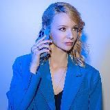 Ломова на связи