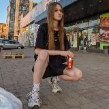 Яна Темнохуд